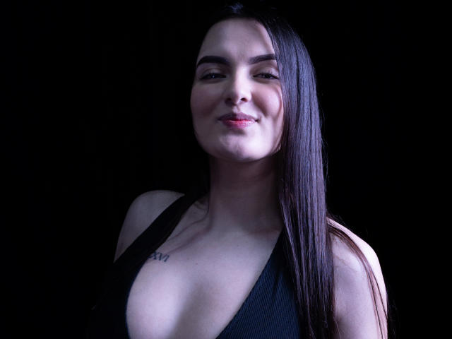DiiantheColette - Live sex cam - 19020450