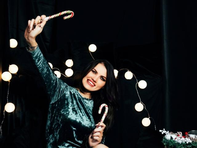 MilaLoona - Live sex cam - 19021042