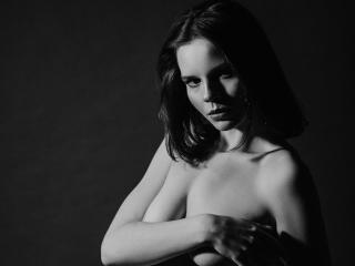 AdelHeide - Sexe cam en vivo - 19023610