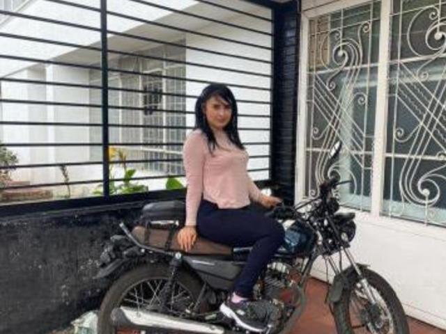 FrancheskaPierce - Live Sex Cam - 19024146