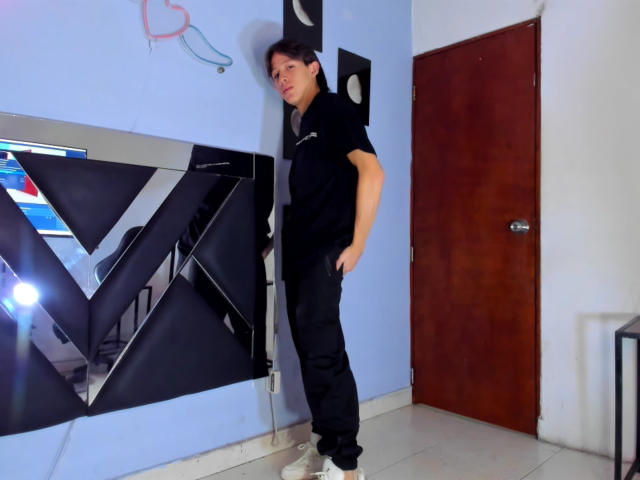 KevinBigCockX - Sexe cam en vivo - 19024762
