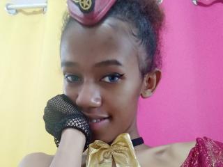 TropicalFunMoana - Live sexe cam - 19026846