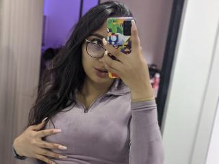 DianaFernandez - Live porn & sex cam - 19040878