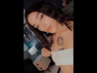 SalomeMille - Live porn & sex cam - 19049122