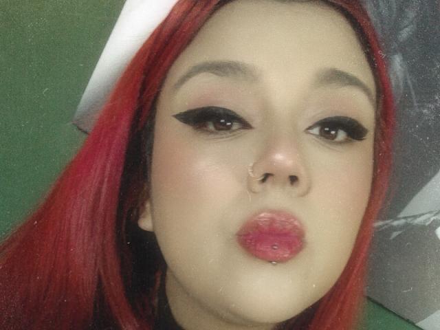 DakotaEvans - Sexe cam en vivo - 19050322