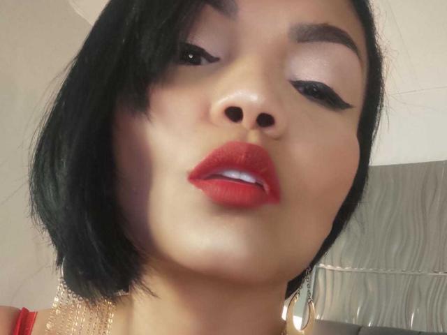 ExoticLyla - Camera khiêu dâm &amp; quyến rũ trực tiếp - 19052202