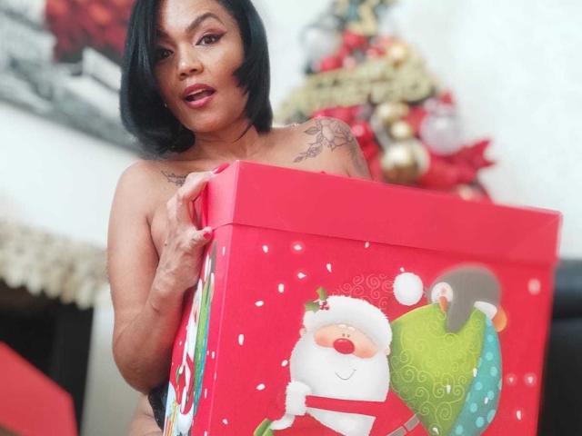 ExoticLyla - Live sex cam - 19052454