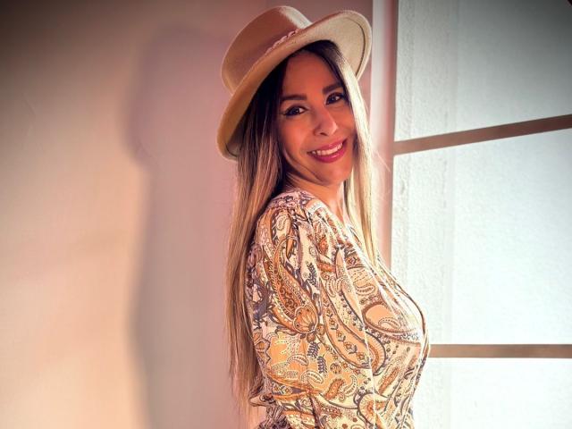 VictoriaJhonnes - Live sex cam - 19054278