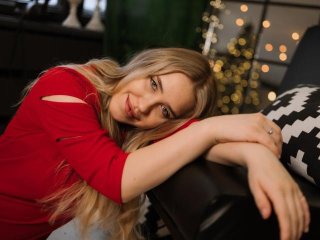 LeraBriston - Live sex cam - 19063230