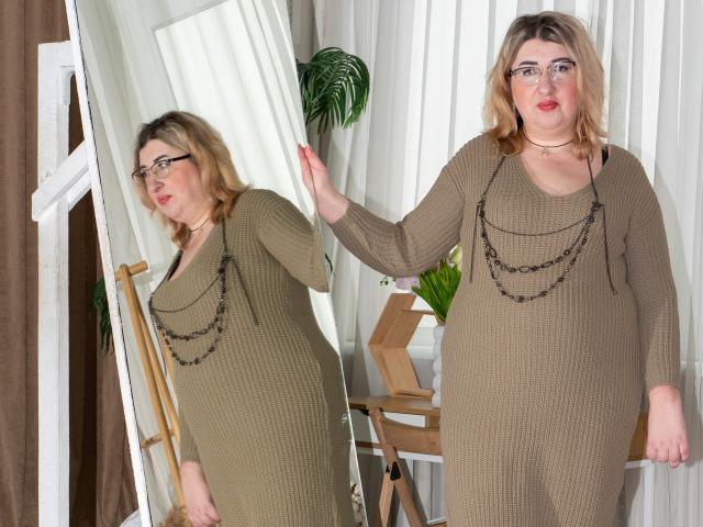 HelenEnigma - Live sex cam - 19068658