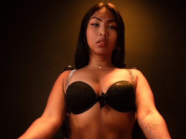 TracyLambo - Live sex cam - 19068678