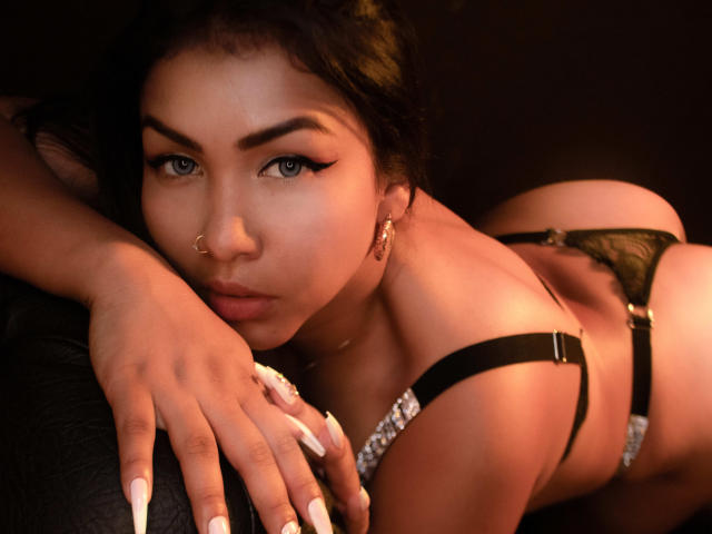 TracyLambo - Live sex cam - 19068762