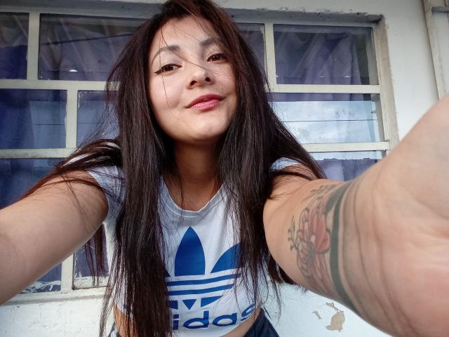 Shanaya - Live porn &amp; sex cam - 19075050