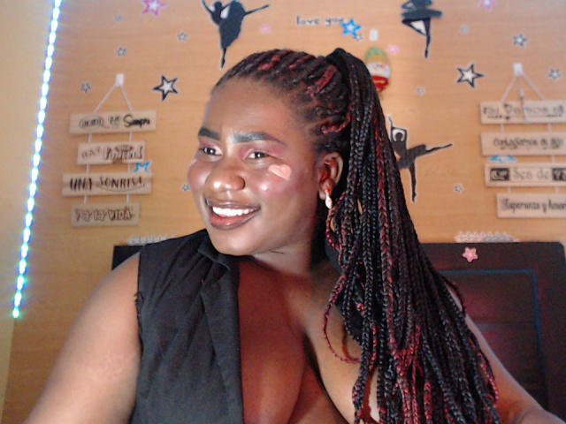 Dilay - Live sex cam - 19076958