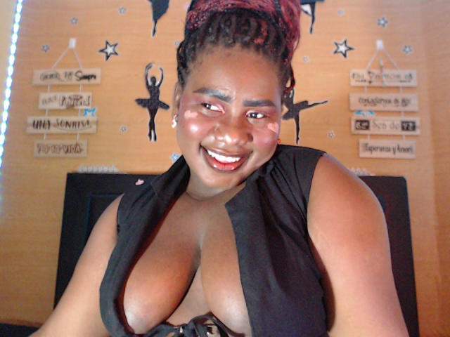 Dilay - Live Sex Cam - 19076974