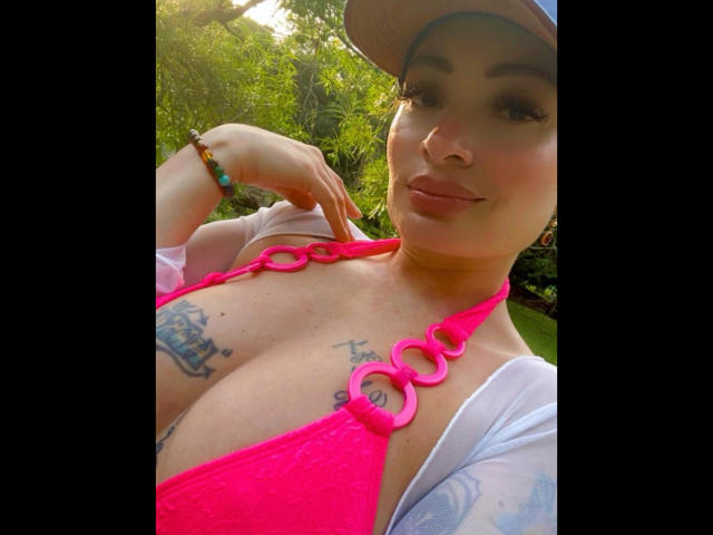 FlowerLiz - Sexe cam en vivo - 19100158