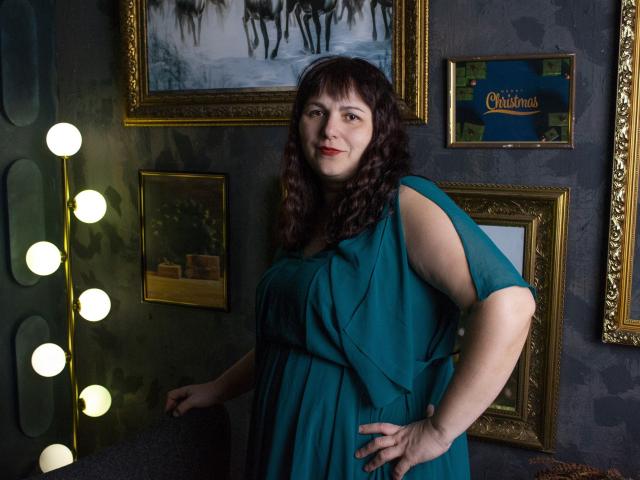 AliceInks - פורנו בשידור חי ומצלמת סקס - 19102606