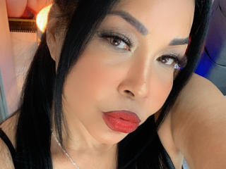angelinadeleon