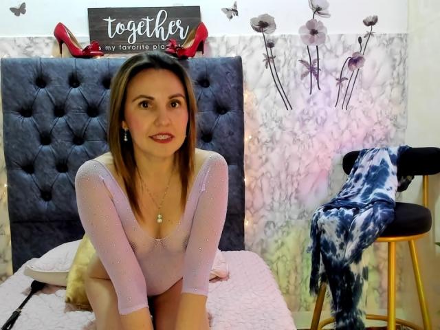 AdelaShery - Live sex cam - 19108438