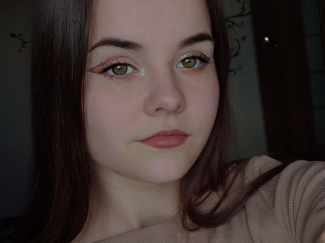 EvelinaLove - Live sex cam - 19109566