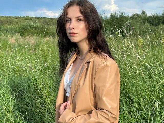 ErikaLi - Live sex cam - 19111446