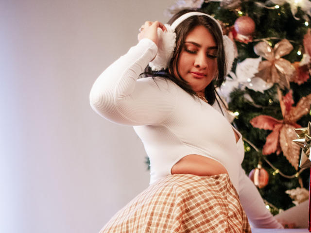 ShiaraRussi - Live sex cam - 19113954