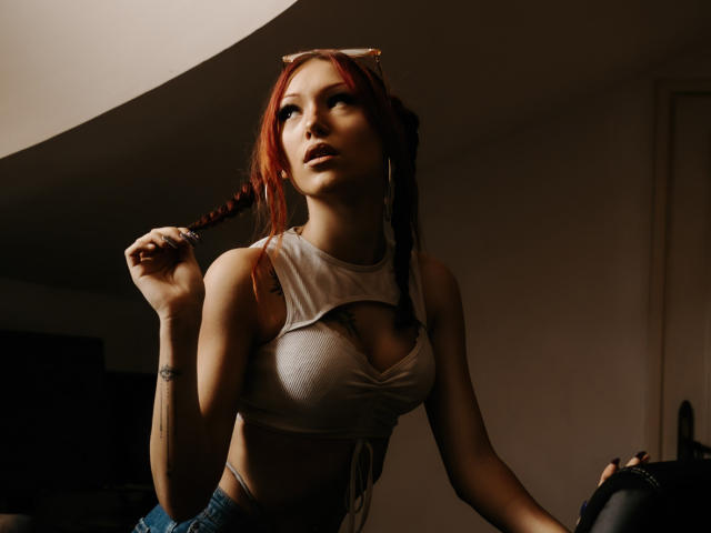 FoxyTrixy - Live sex cam - 19115838