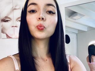 ValeryLombardi - Live porn & sex cam - 19123414