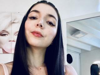 ValeryLombardi - Live porn & sex cam - 19123418