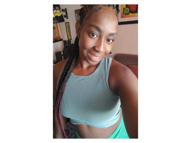 KatalinnaGal - Live Sex Cam - 19125358