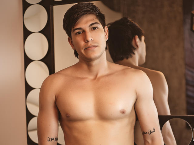 KarimFerrer - Live sex cam - 19135350