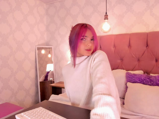 EmilieXGray - Live porn &amp; sex cam - 19135698