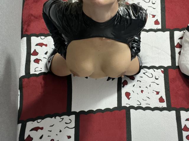 Cyberxxx - Camera khiêu dâm &amp; quyến rũ trực tiếp - 19138318