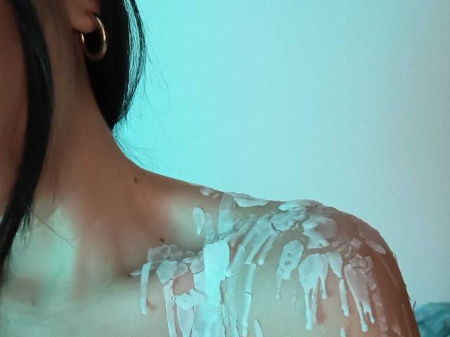 MiaReed - Live sex cam - 19141762