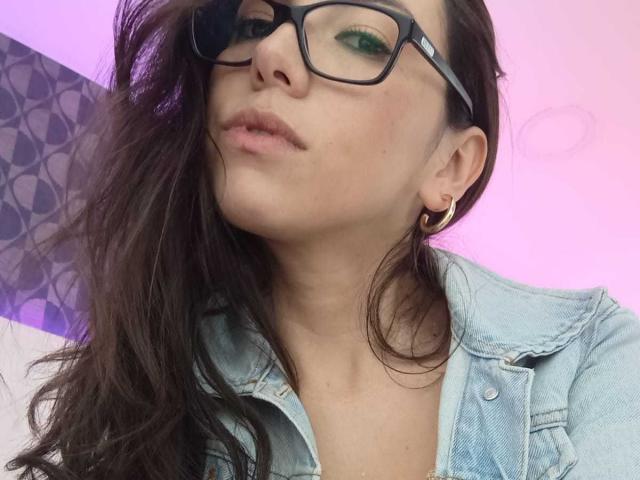 MiaReed - Live porn &amp; sex cam - 19141766