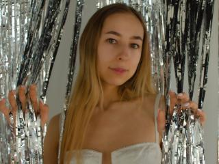 SoniaFugors - Live porn & sex cam - 19147654