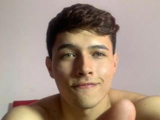 LiamAndrews - Sexe cam en vivo - 19148626