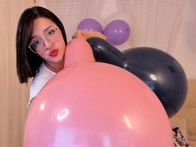 LeviGold - Live sex cam - 19150654