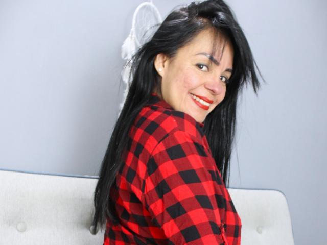 LailaCastillo - Live porn &amp; sex cam - 19163206