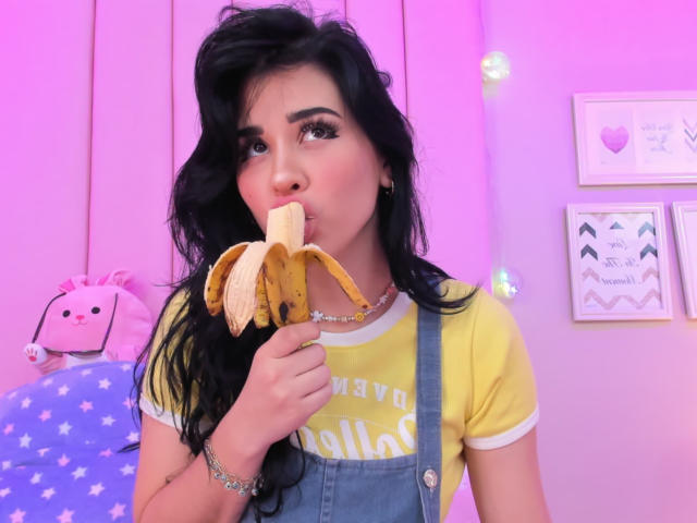 KeriAnn - Live sex cam - 19165710