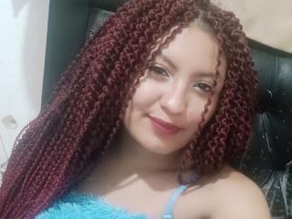 SharlotteHoney - Live sex cam - 19169550