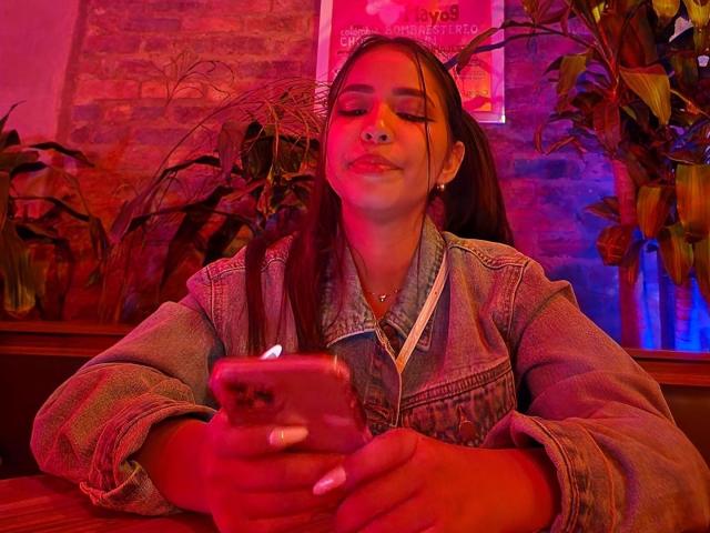 MeganWisse - Live porn &amp; sex cam - 19172030