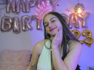 AtheneaRossi - Live sex cam - 19175234