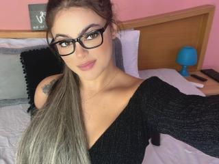 AprilStunt - Live porn & sex cam - 19180390