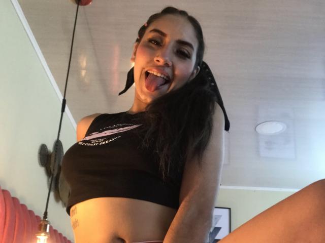 PaulettSmith - Live sex cam - 19181050