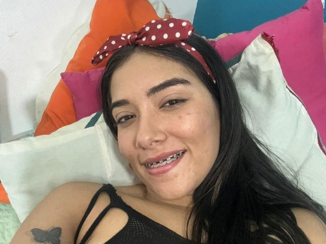 SharonKlart - Live porn &amp; sex cam - 19192018