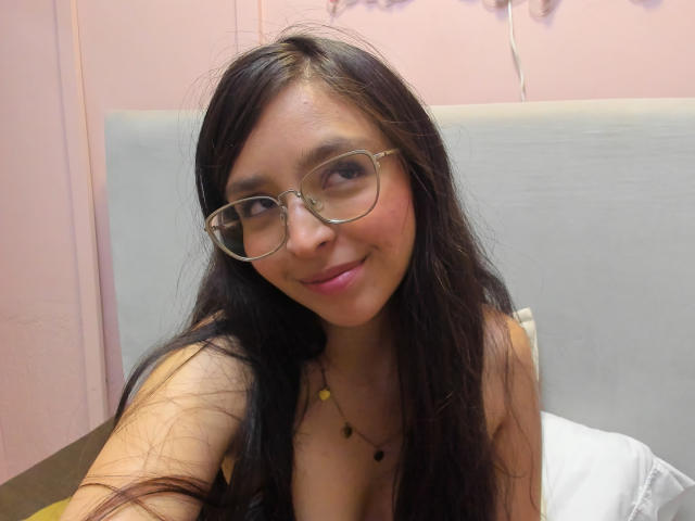 EvaMcAllister - Live porn &amp; sex cam - 19194934