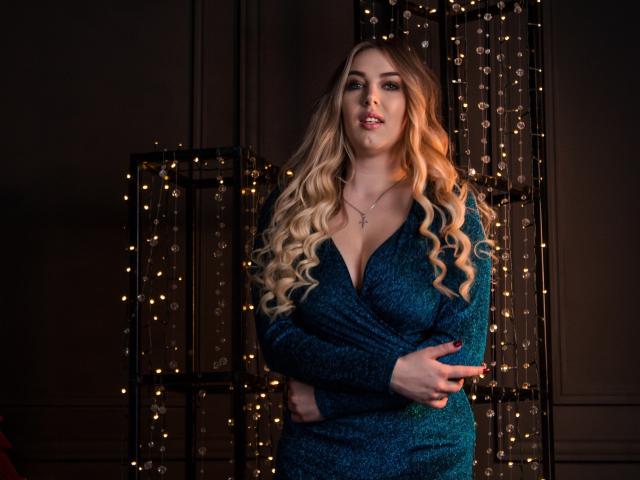 KaleyReed - Live porn &amp; sex cam - 19199782