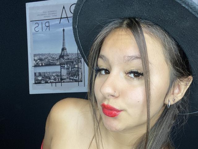 AlessiaFerry - Live sex cam - 19201866