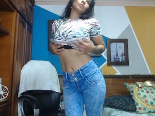 AfroditaHan - Sexe cam en vivo - 19202130